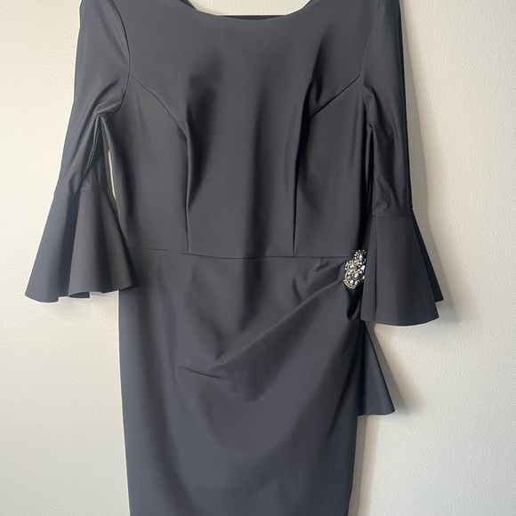 Alex Evenings | Bell Sleeve Draped Compression Sheath Dress Black Size 10 - Picture 4 of 11